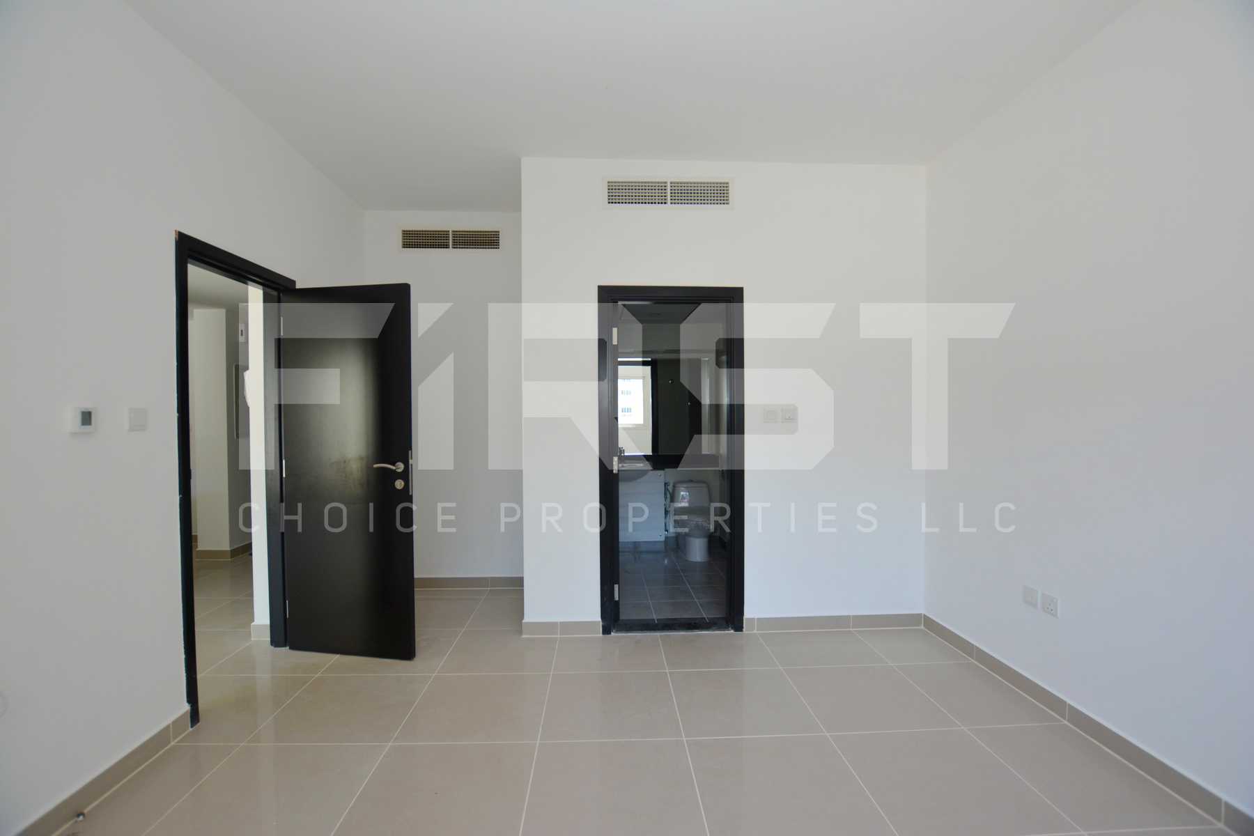 Internal Photo of 1 Bedroom Apartment Type A in Al Reef Downtown Al Reef Abu Dhabi UAE 74 sq.m 796 sq.ft (3).jpg