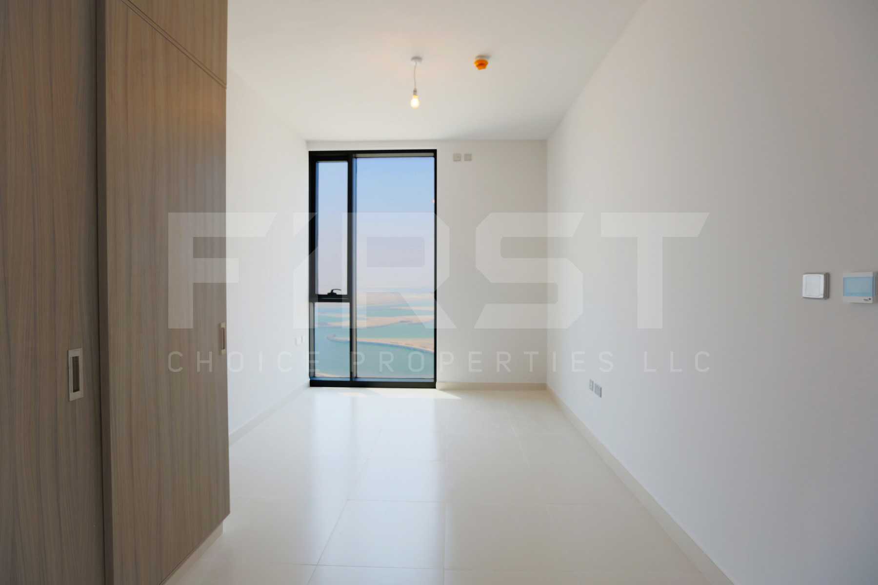 Internal Photo of 3 Bedroom Apartment in Meera Shams Al Reem Island Abu Dhabi UAE (4).jpg