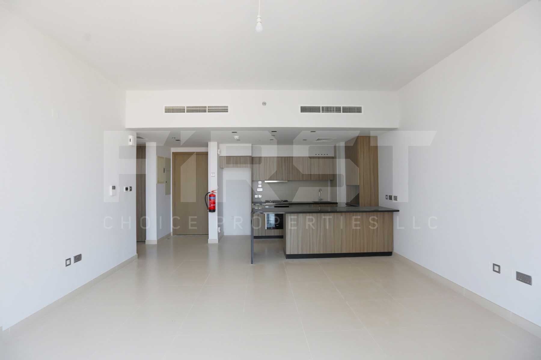 Internal Photo of 1 Bedroom Apartment in Meera Shams Al Reem Island Abu Dhabi UAE (8).jpg