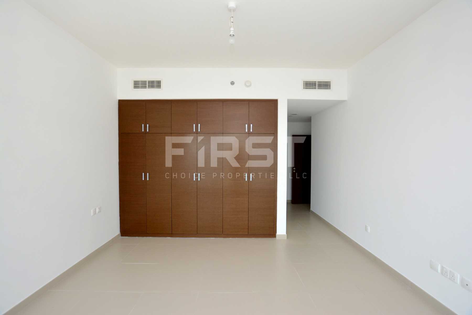 Internal Photo of 2+1 Bedroom Apartment in The Gate Tower Shams Abu Dhabi Al Reem Island Abu Dhabi UAE (20).jpg