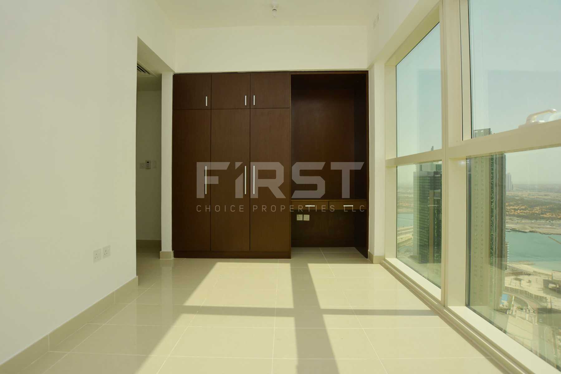 Internal Photo of 1 Bedroom Apartment in Al Maha Tower Marina Square Al Reem Island Abu Dhabi UAE (20).jpg