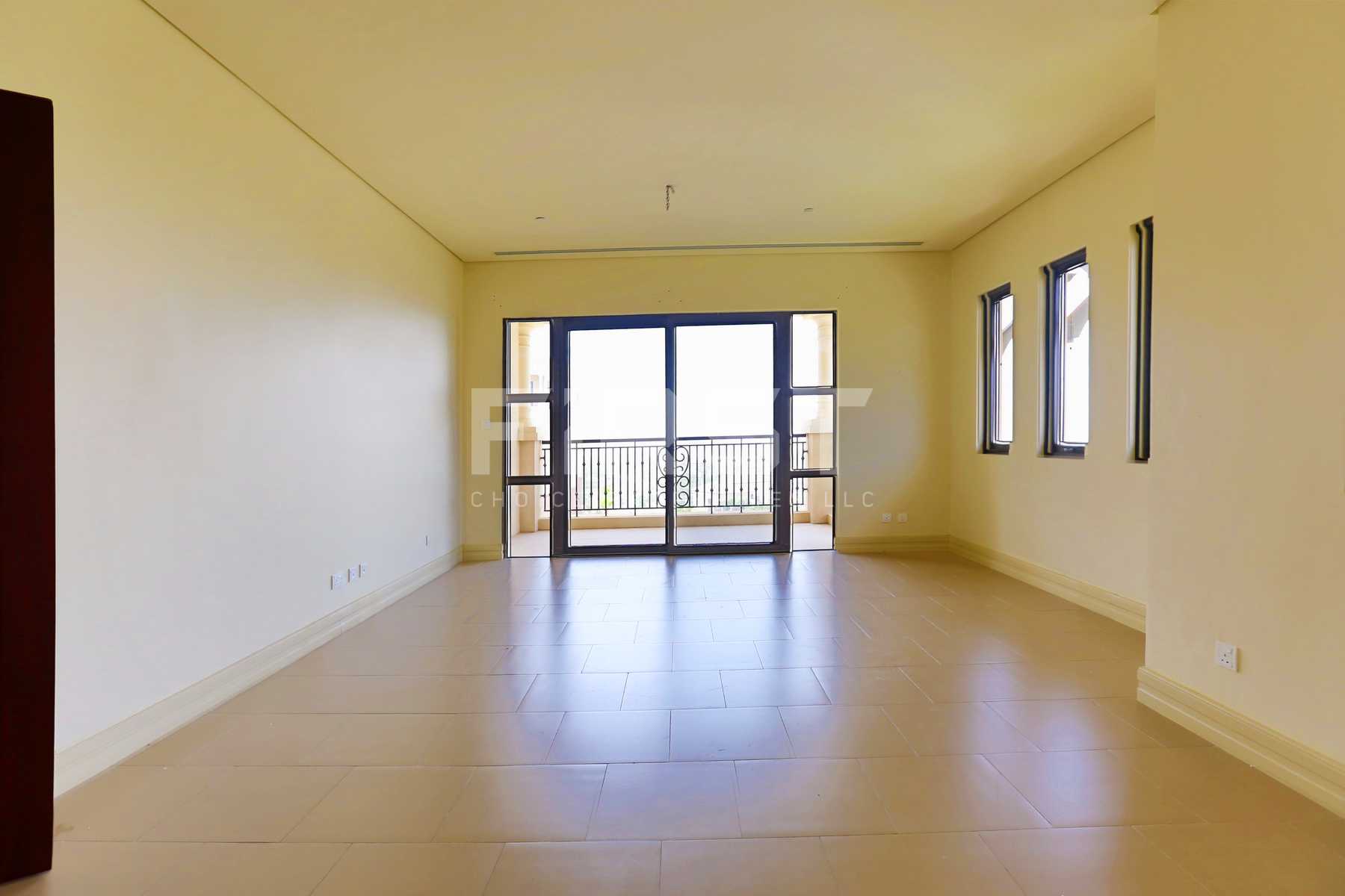 Internal Photo of 3 Bedroom Apartment on Saadiyat Beach Residences Saadiyat Island Abu Dhabi UAE (8).jpg