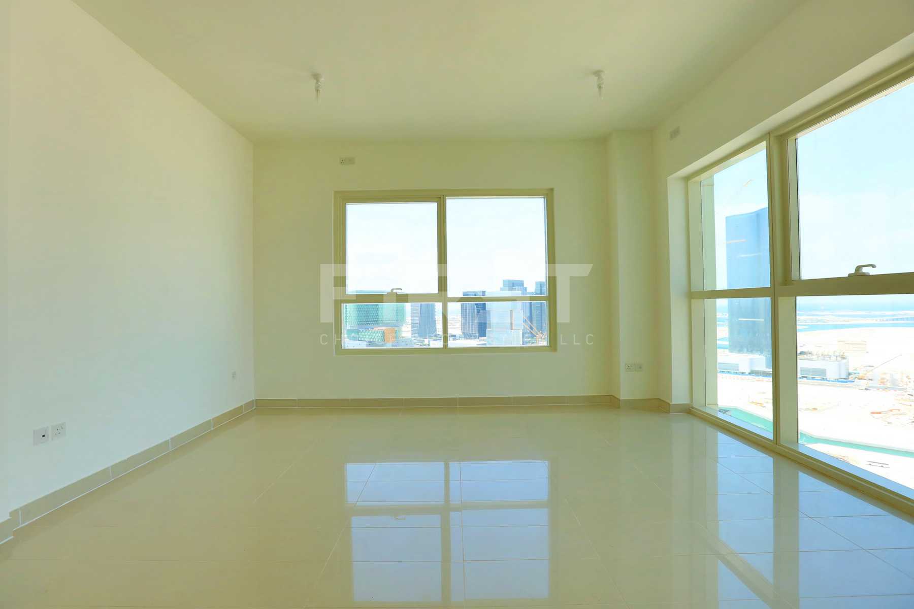 Internal Photo of Studio Apartment in Al Maha Tower Marina Square Al Reem Island Abu Dhabi UAE (9).jpg