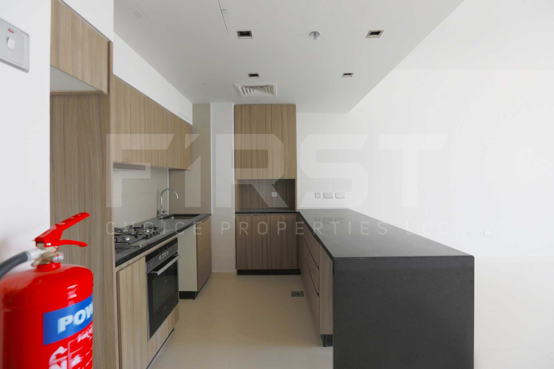 Internal Photo of 1 Bedroom Apartment in Meera Shams Al Reem Island Abu Dhabi UAE (10).jpg