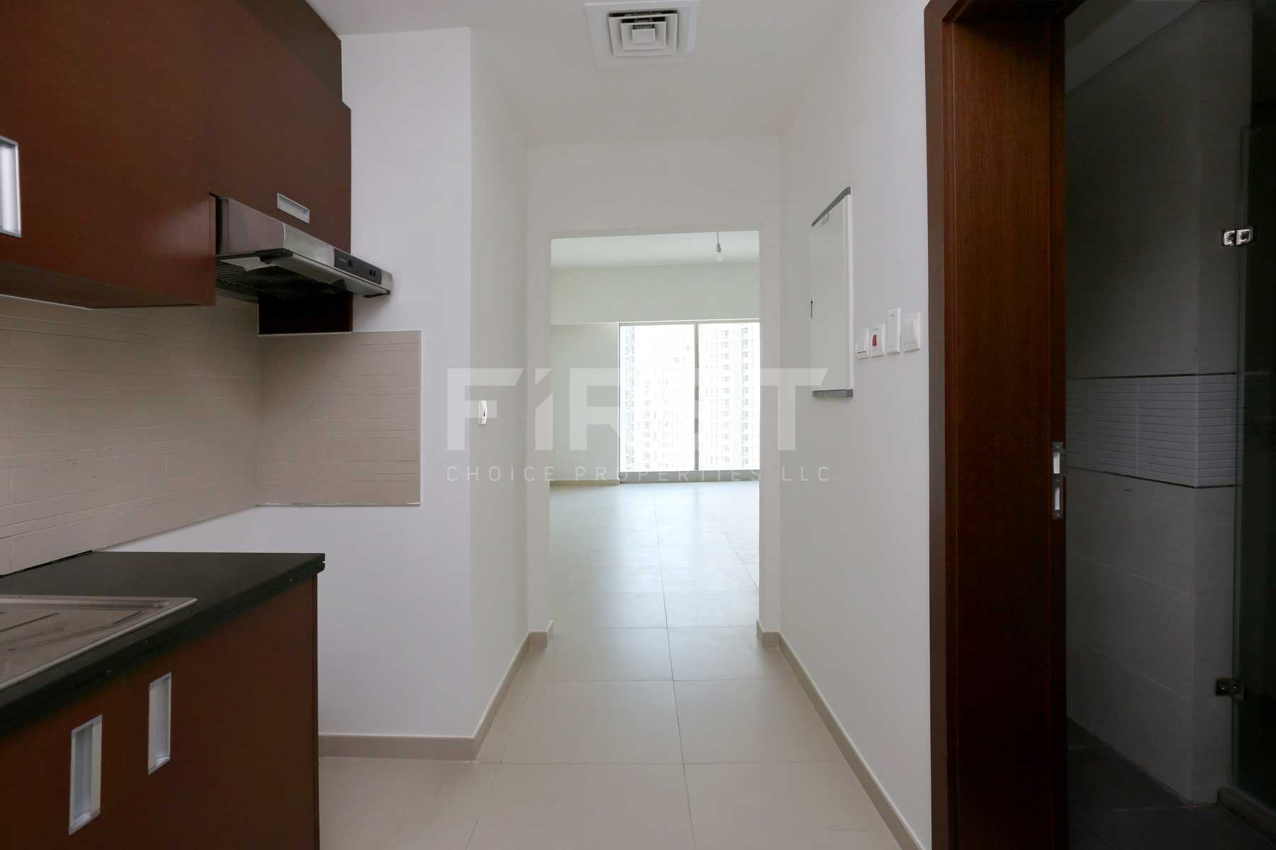 Internal Photo of Studio Apartment in The Arc Al Reem Island Abu Dhabi UAE (1).jpg