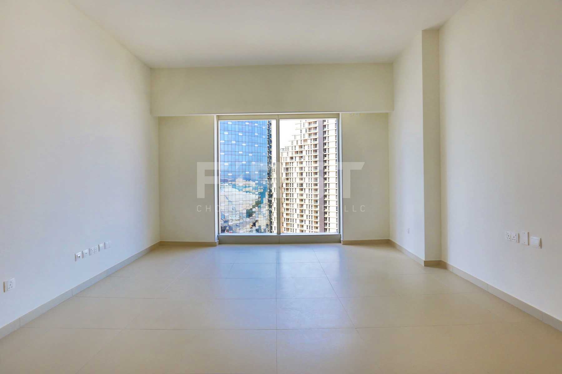 Internal Photo of Studio Apartment in The Arc Al Reem Island Abu Dhabi UAE (9).jpg