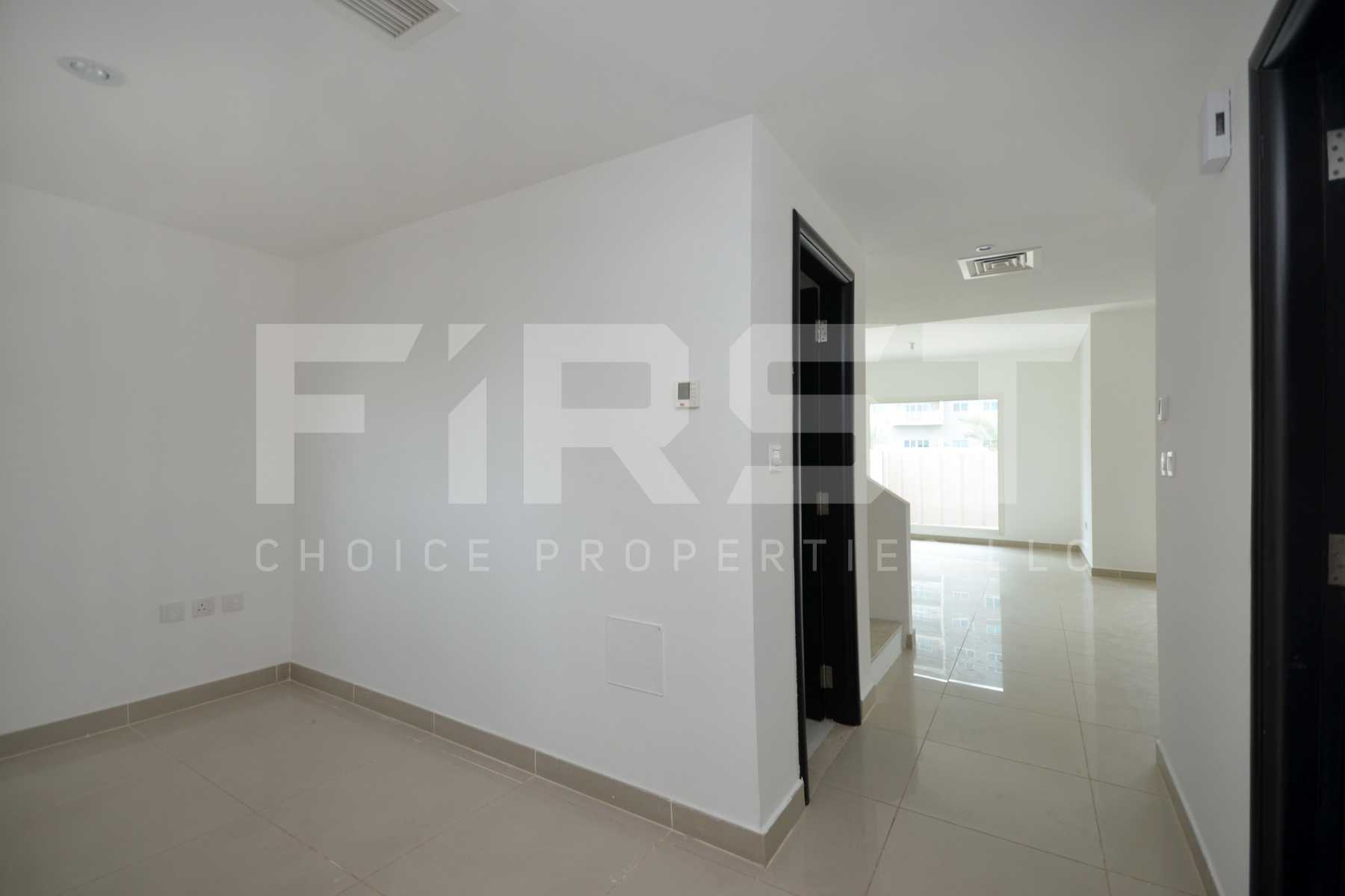 Internal Photo of 4 Bedroom Villa in Al Reef Villas Al Reef Abu Dhabi UAE 265.5 sq.m 2858 sq.ft (15).jpg