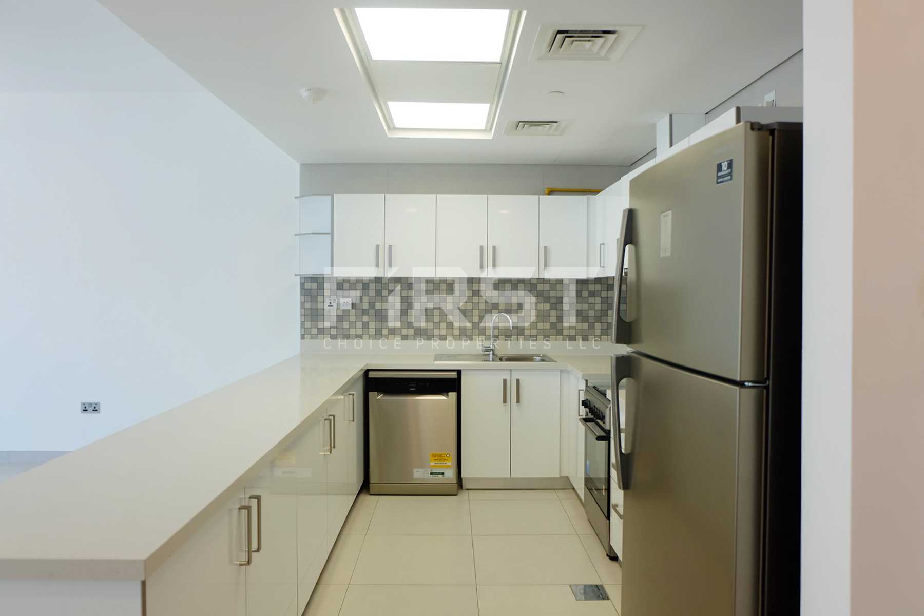 Internal Photo of  2 Bedroom Apartment in Parkside Residence Shams Abu Dhabi UAE (9).jpg