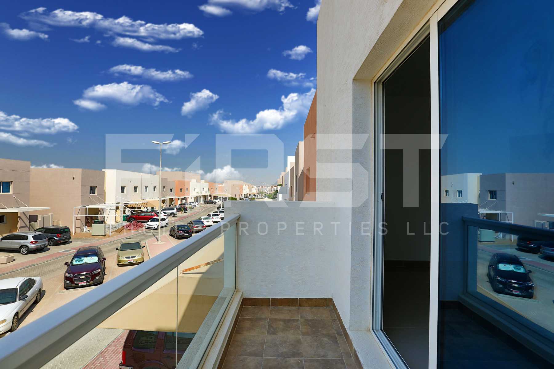 Internal Photo of 3 Bedroom Villa in Al Reef Villas Al Reef Abu Dhabi UAE 225.2 sq.m 2424 sq.ft (22).jpg