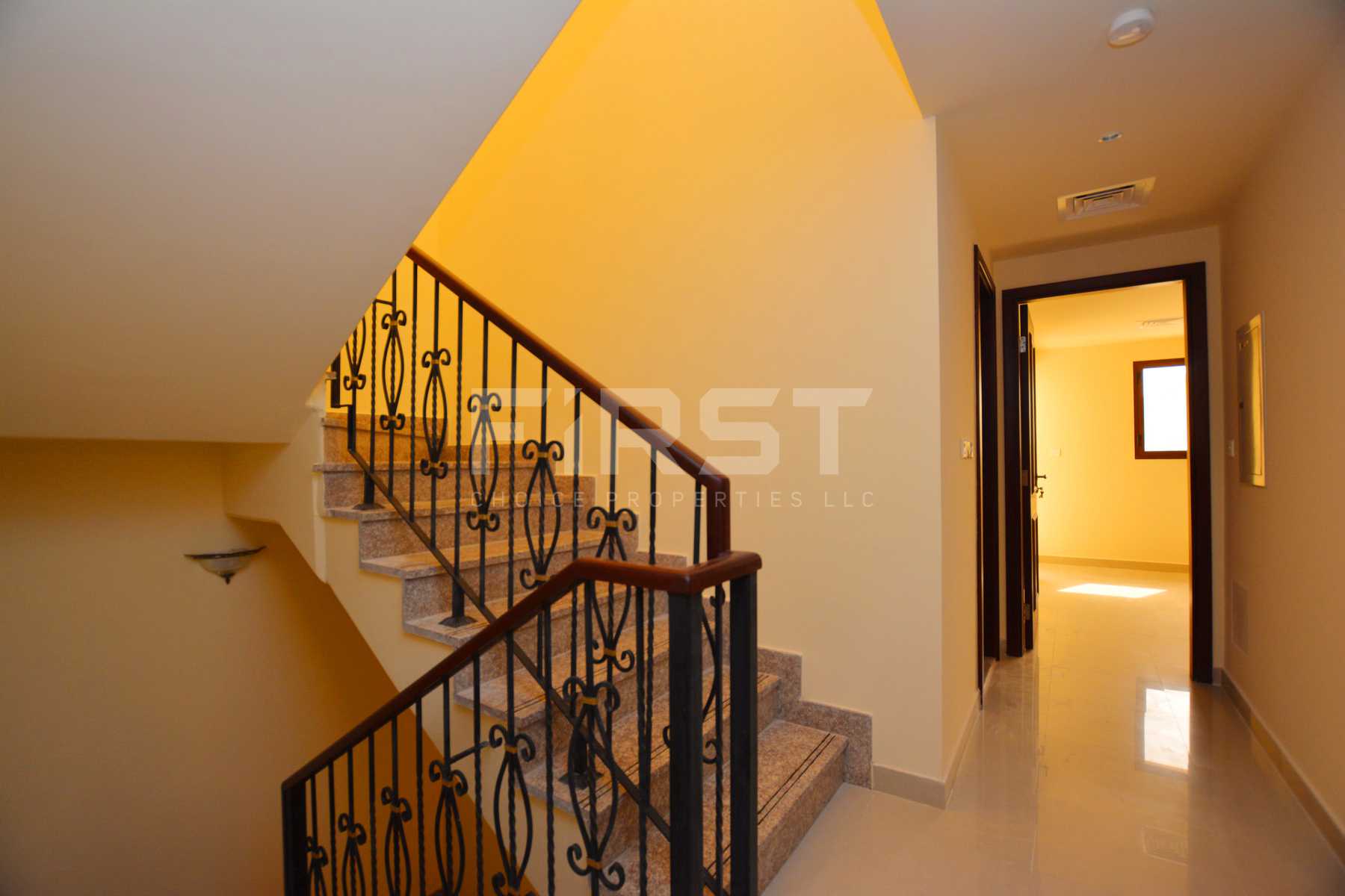 Internal Photo of 3 Bedroom Villa in Hydra Village Abu Dhabi UAE. (21).jpg