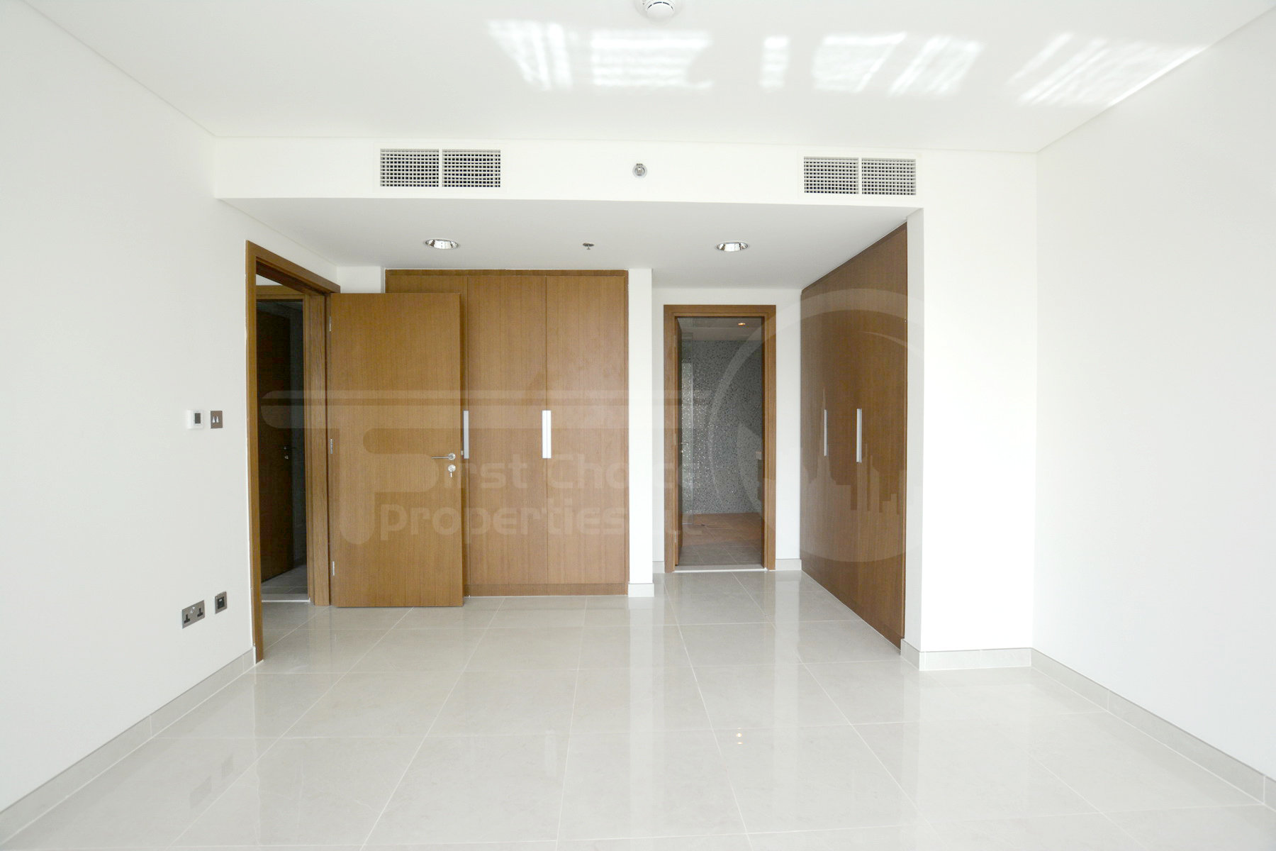 2 Bedroom Apartment - Al Hadeel - Al Raha Beach - Abu Dhabi - UAE (2).JPG