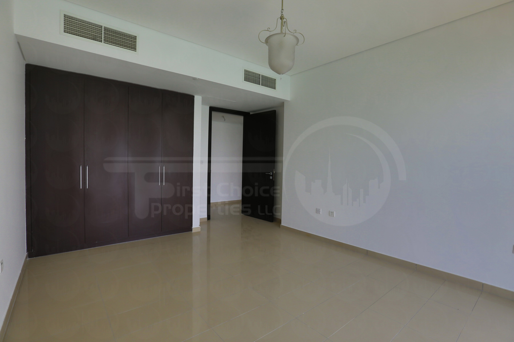 3 Bedroom Apartment - Abu Dhabi - UAE - Rak Tower - Al Reem Island (25).JPG