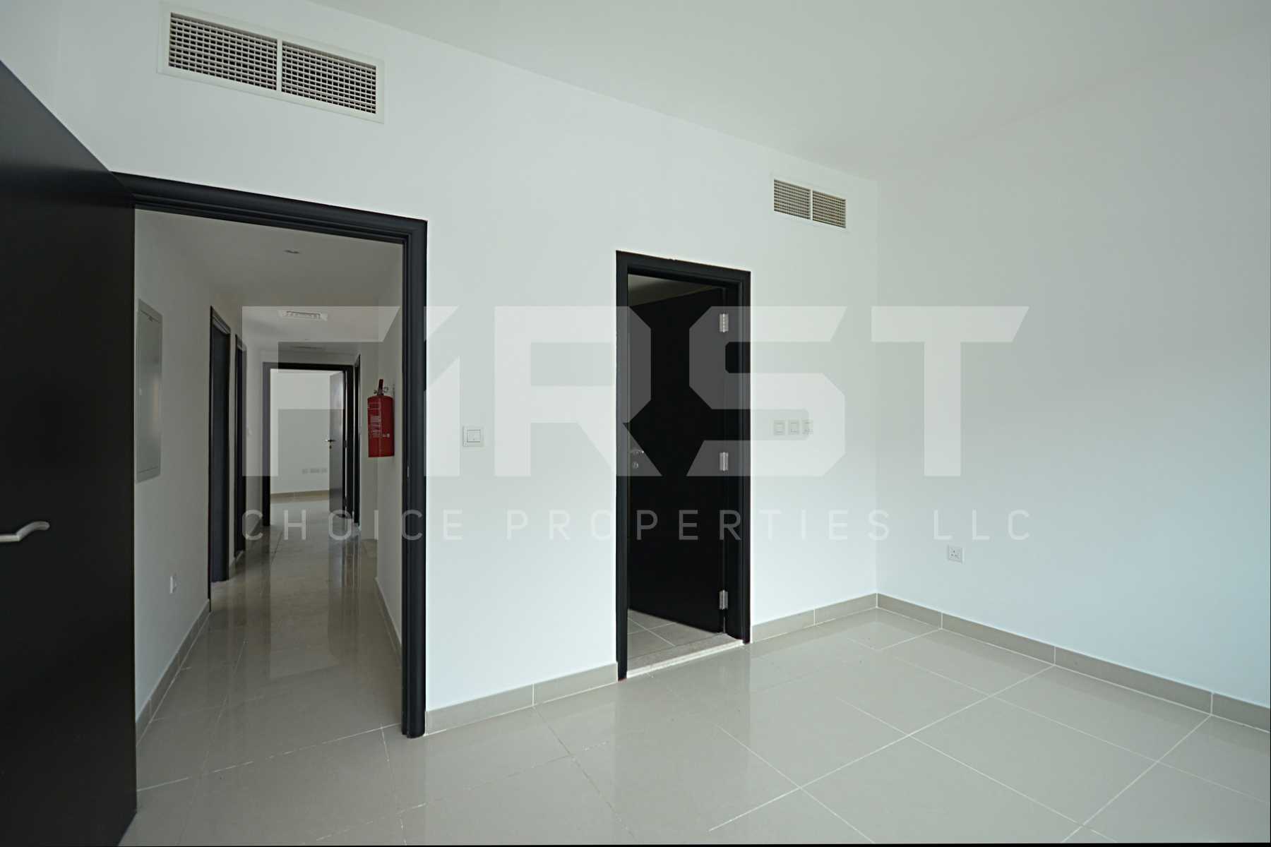 Internal Photo of 4 Bedroom Villa in Al Reef Villas Al Reef Abu Dhabi UAE  2858 sq (27).jpg