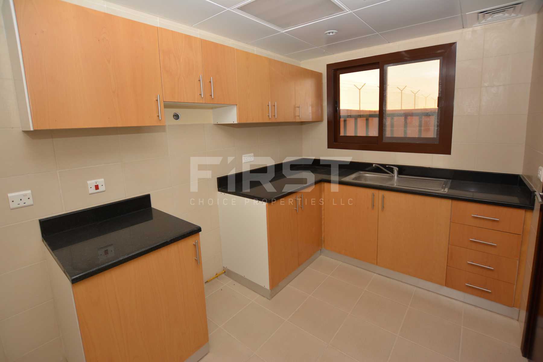 Internal Photo of 2 Bedroom Villa in Hydra Village Abu Dhabi UAE (10).jpg