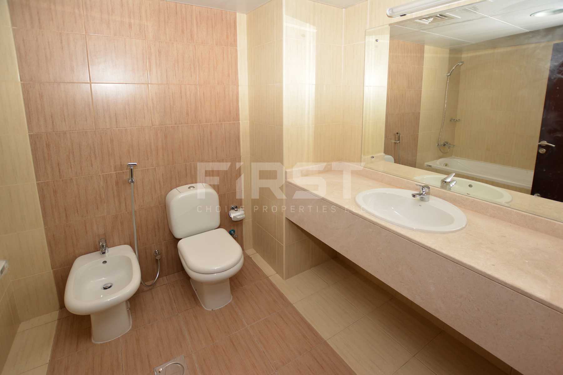 Internal Photo of 2 Bedroom Villa in Hydra Village Abu Dhabi UAE (30).jpg