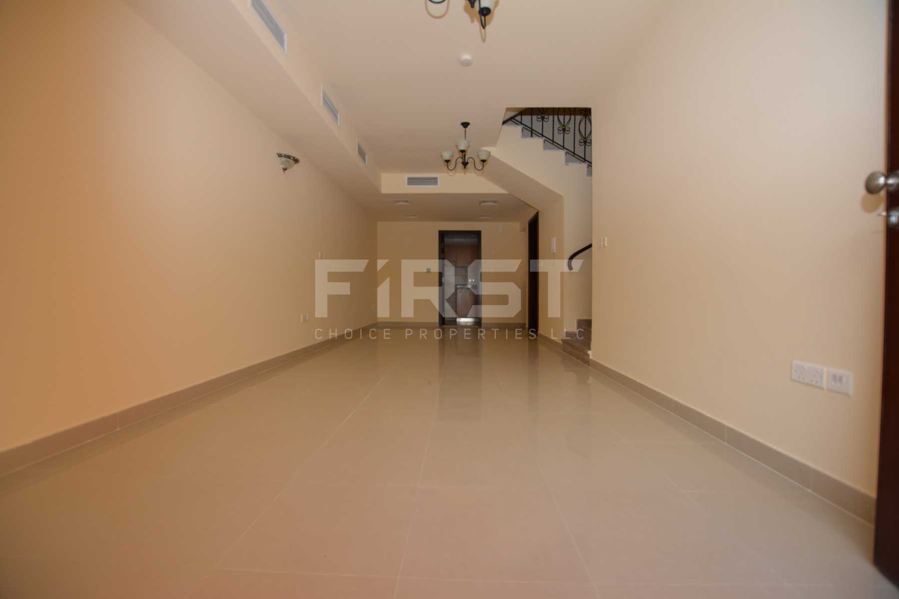 Internal Photo of 2 Bedroom Villa in Hydra Village Abu Dhabi UAE (2).jpg