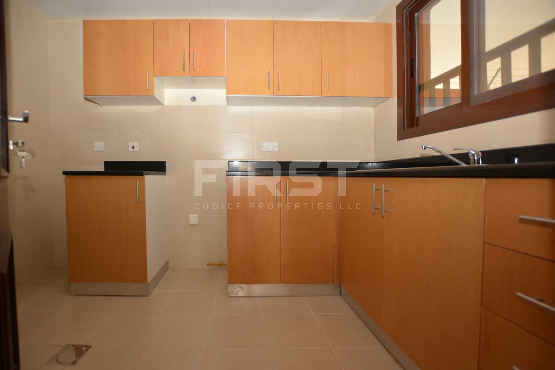 Internal Photo of 2 Bedroom Villa in Hydra Village Abu Dhabi UAE (9).jpg