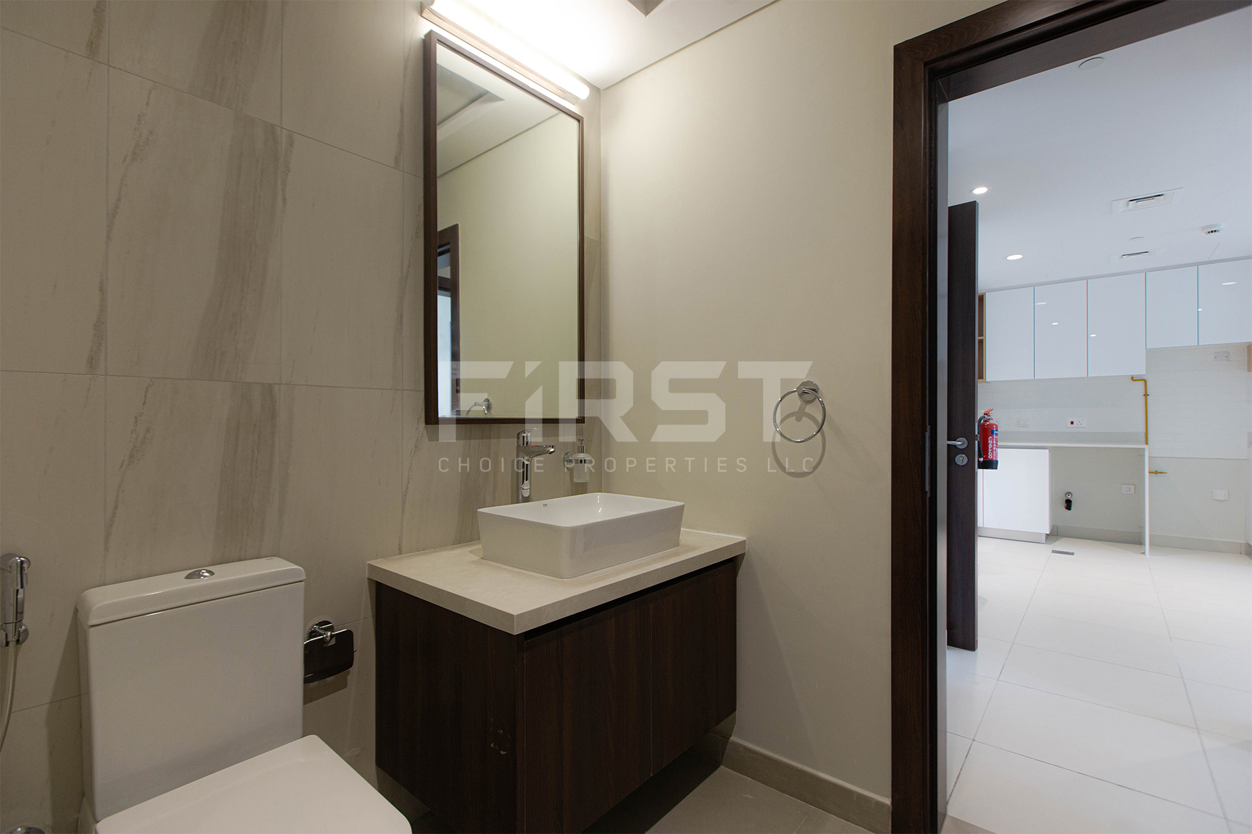 Internal Photo of 1 Bedroom Apartment in Reflection Shams Abu Dhabi Al Reem Island Abu Dhabi UAE (20).jpg