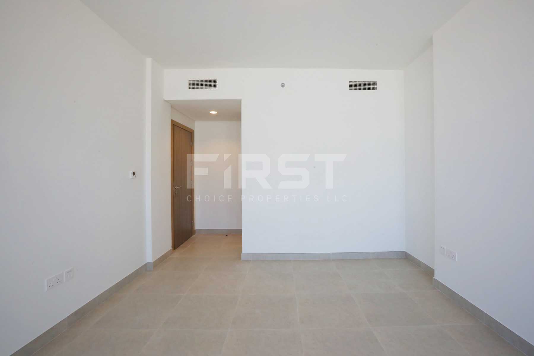 Internal Photo of 1 Bedroom Apartment in Soho Square Residences in Saadiyat Island Abu Dhabi UAE (10).jpg