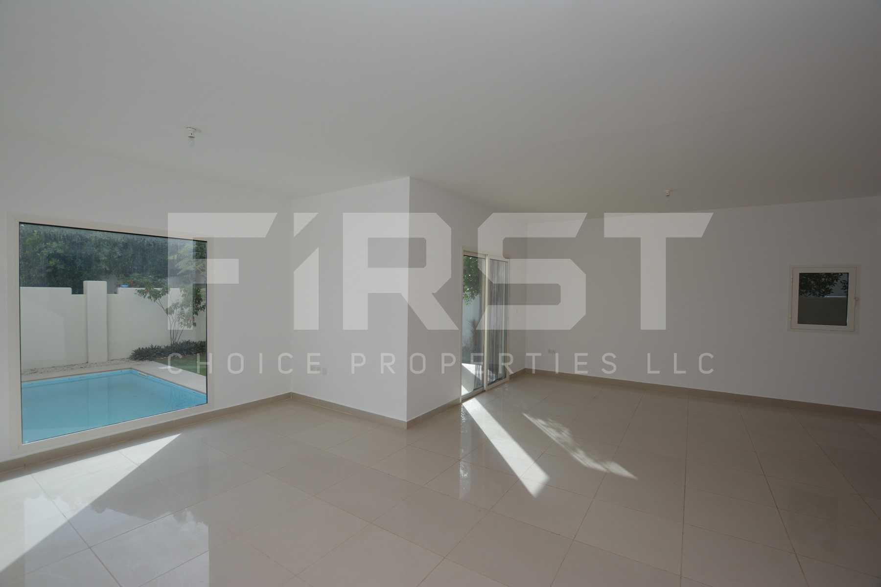 Internal Photo of 5 Bedroom Villa in Al Reef Villas 348.3 sq.m-3749 sq.ft-Abu Dhabi -UAE (11).jpg