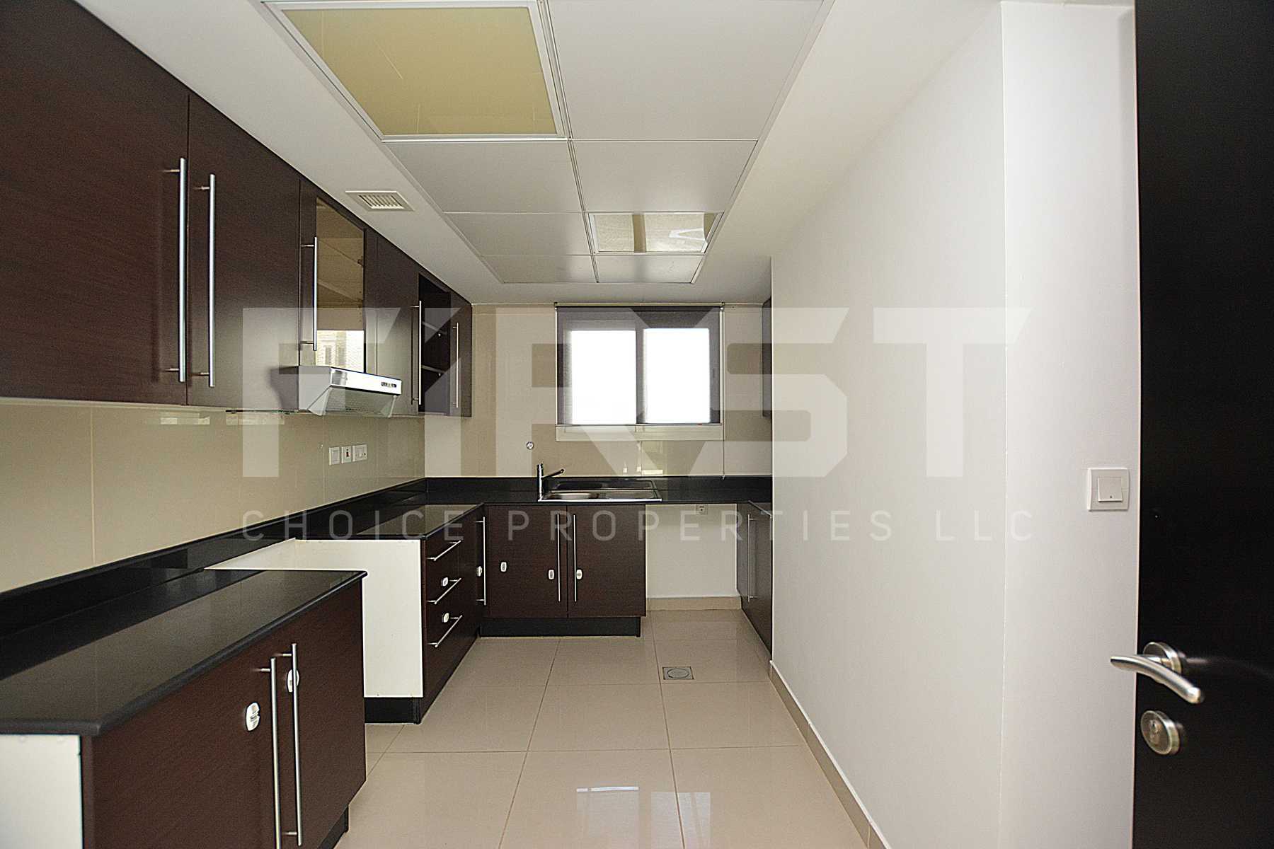 Internal Photo of 5 Bedroom Villa in Al Reef Villas 348.3 sq.m-3749 sq.ft-Abu Dhabi -UAE (15).jpg