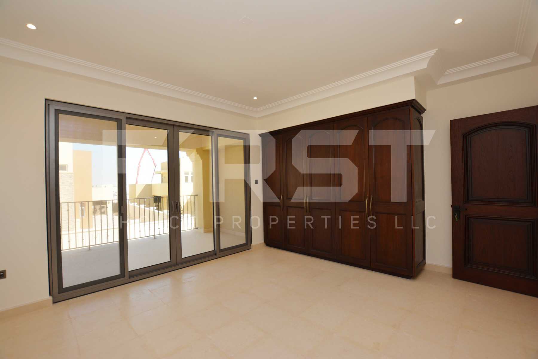 Internal Photo of 4 Bedroom Villa in Saadiyat Beach Villas Saadiyat Island Abu Dhabi UAE (22).jpg