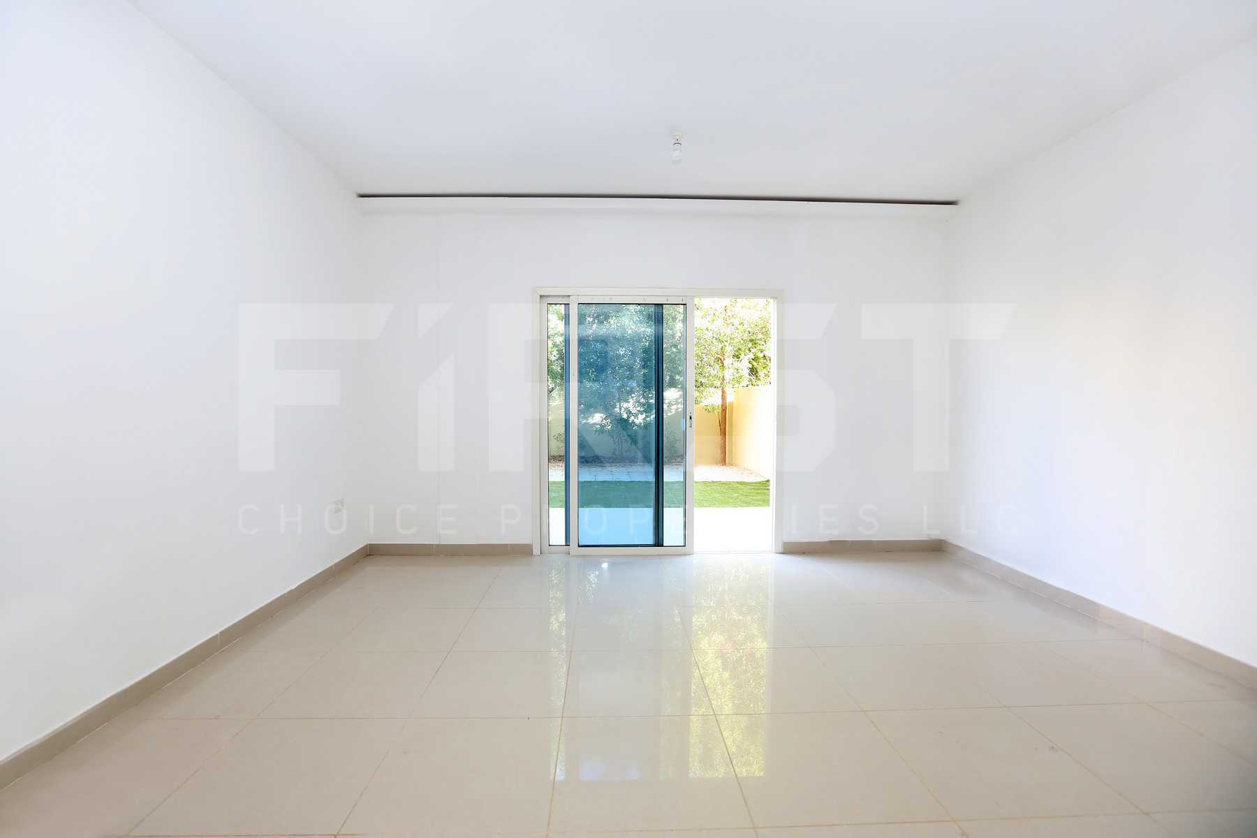 Internal Photo of 2 Bedroom Villa in Al Reef Villas Al Reef AUH U.A.E (5).jpg