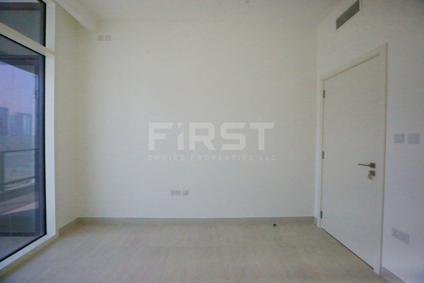 Internal Photo of 3 Bedroom Apartment in The Bridges Shams Abu Dhabi Al Reem Island Abu Dhabi UAE (10).jpg