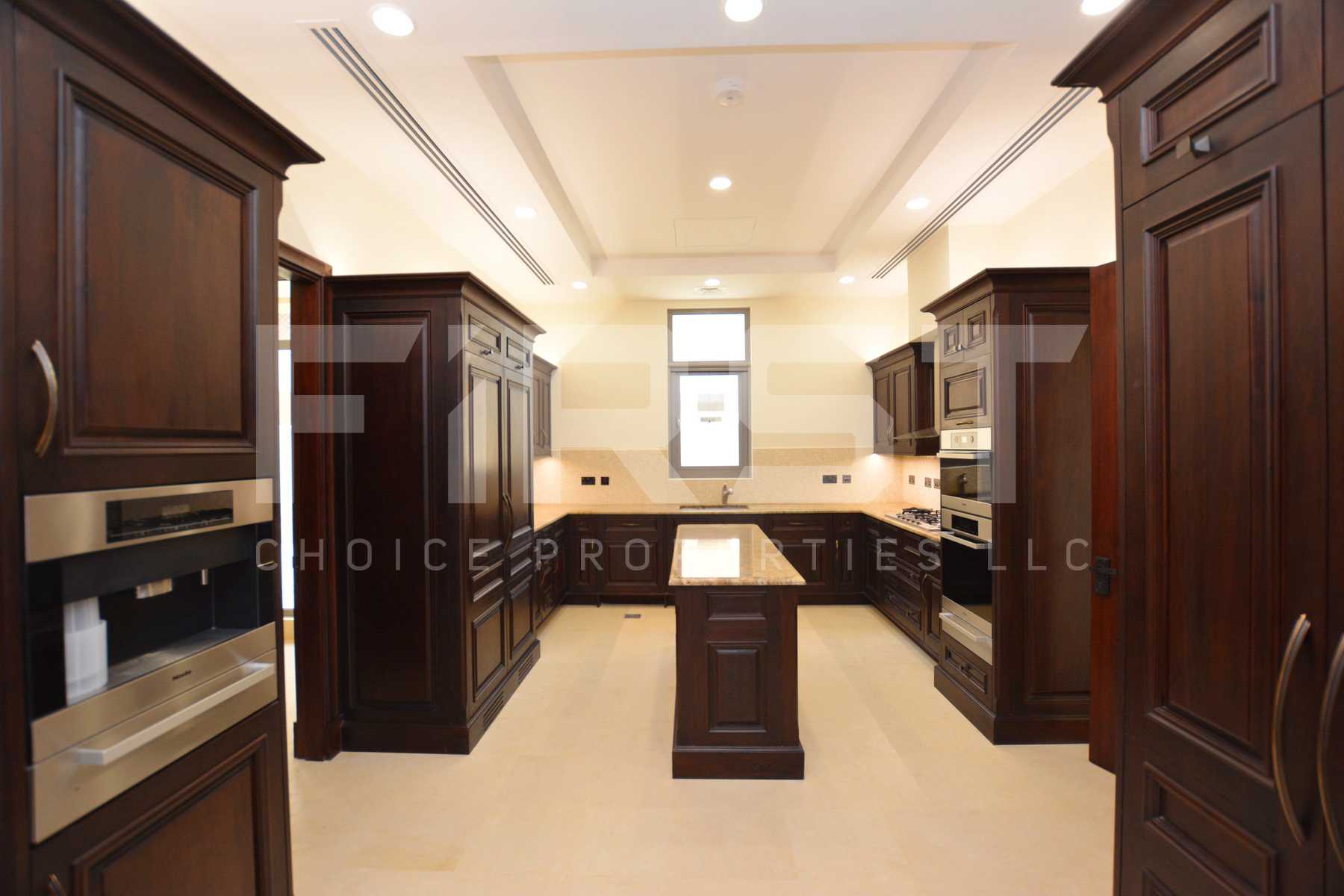 Internal Photo of Delux 5 Bedroom Villa in Saadiyat Beach Villas Saadiyat Island Abu Dhabi UAE (13).jpg
