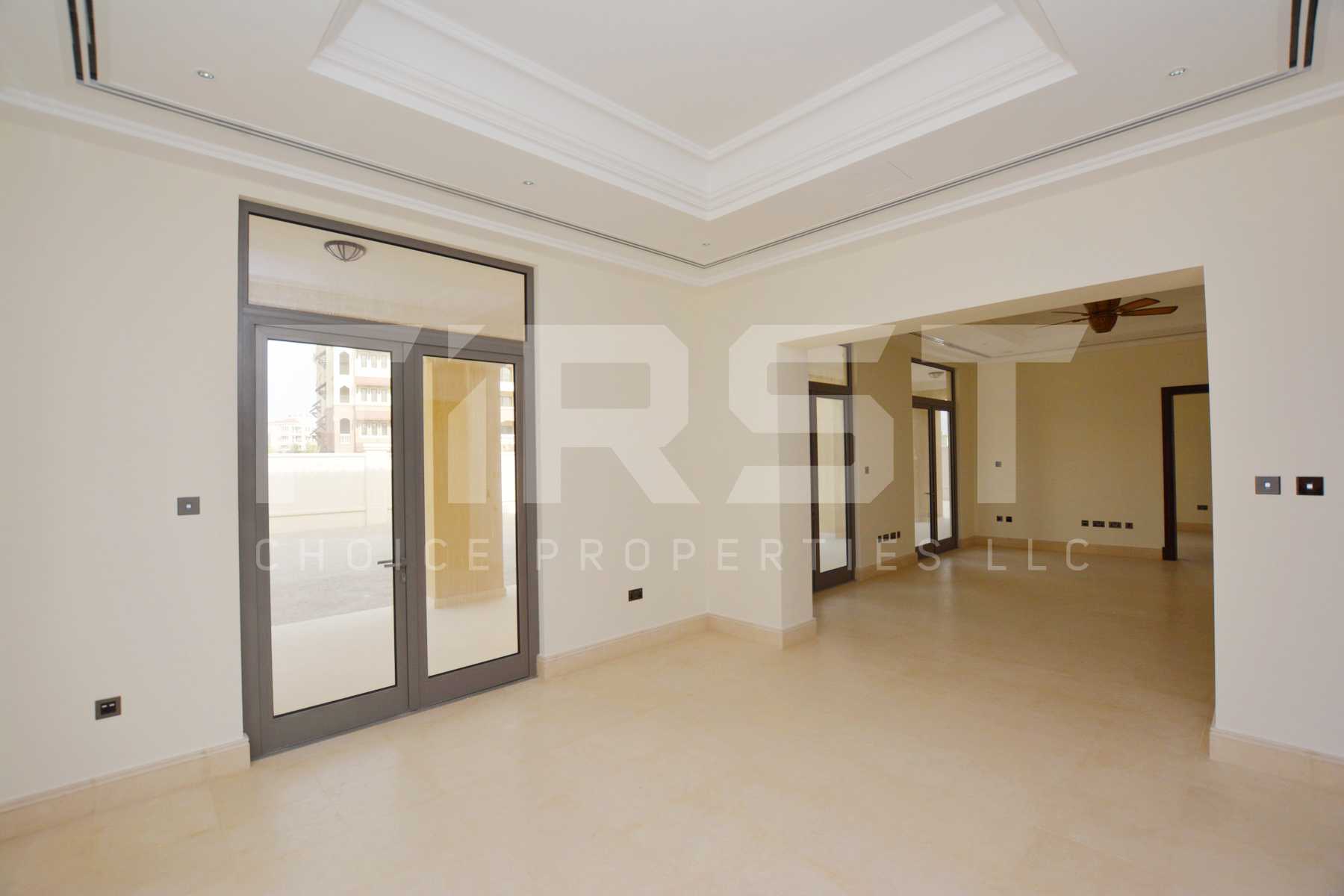 Internal Photo of Delux 5 Bedroom Villa in Saadiyat Beach Villas Saadiyat Island Abu Dhabi UAE (19).jpg