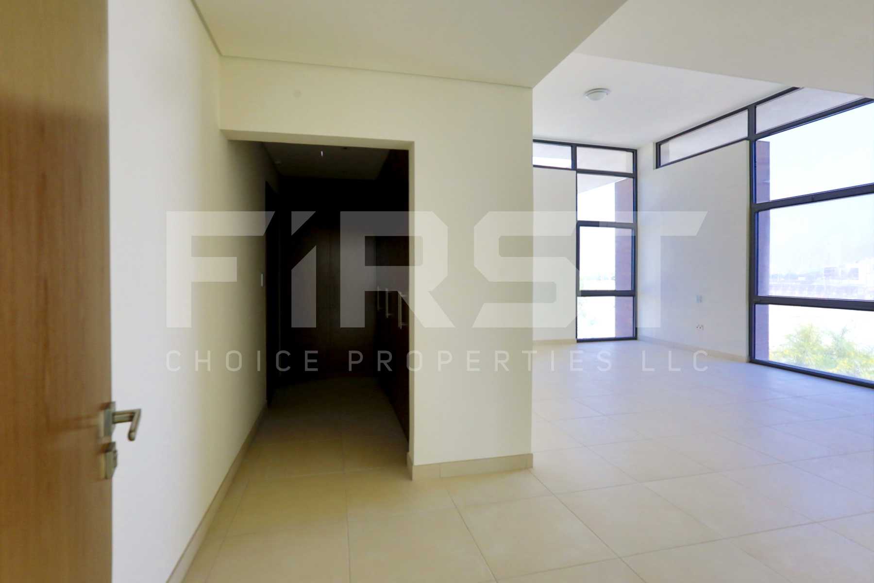 Internal Photo of 4 Bedroom Villa in West Yas Yas Island Abu Dhabi U.A (2).jpg