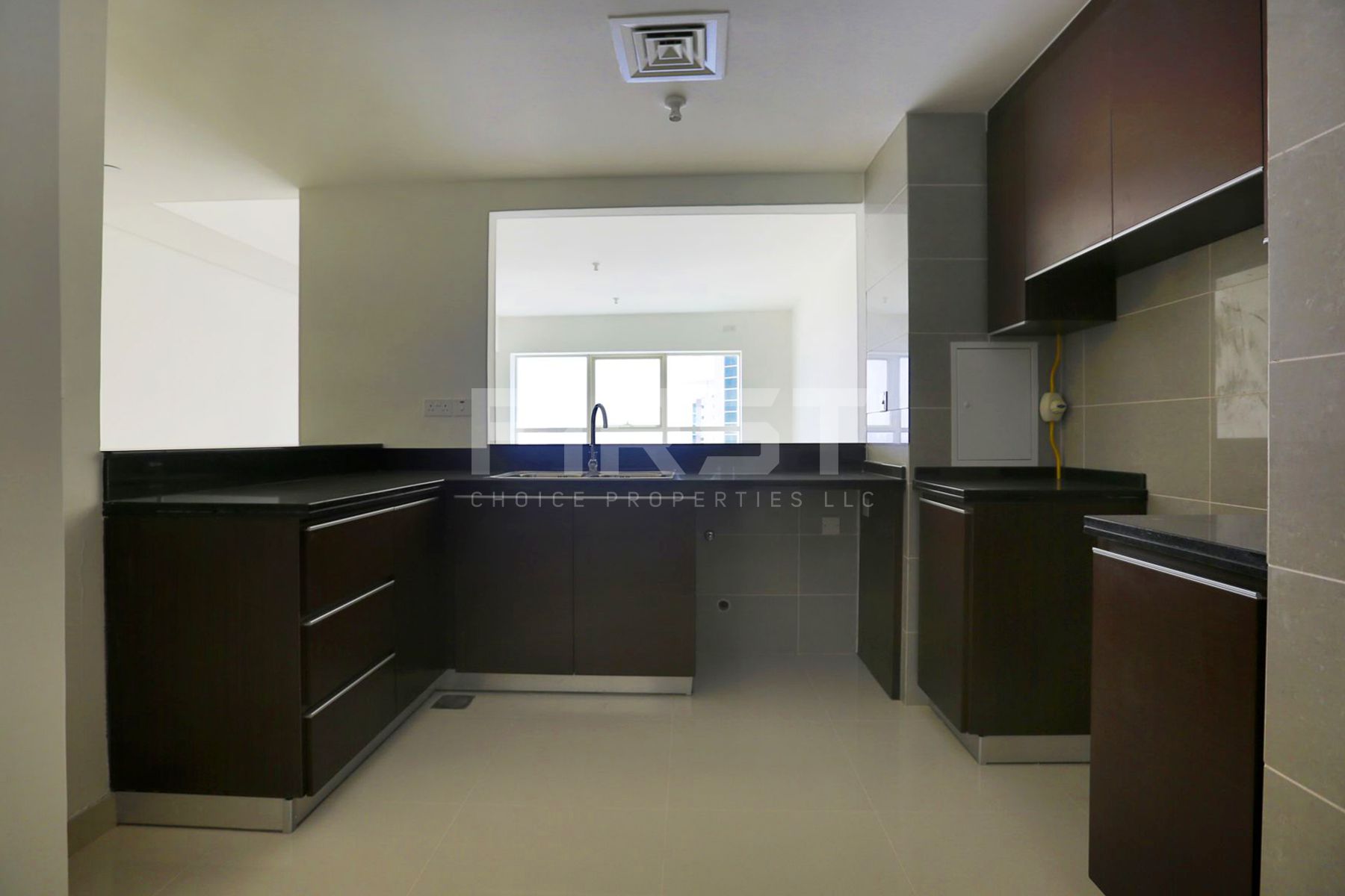 Internal Photo of 2 Bedroom Apartment in Burooj Views Marina Square Al Reem Island Abu Dhabi UAE (2).jpg