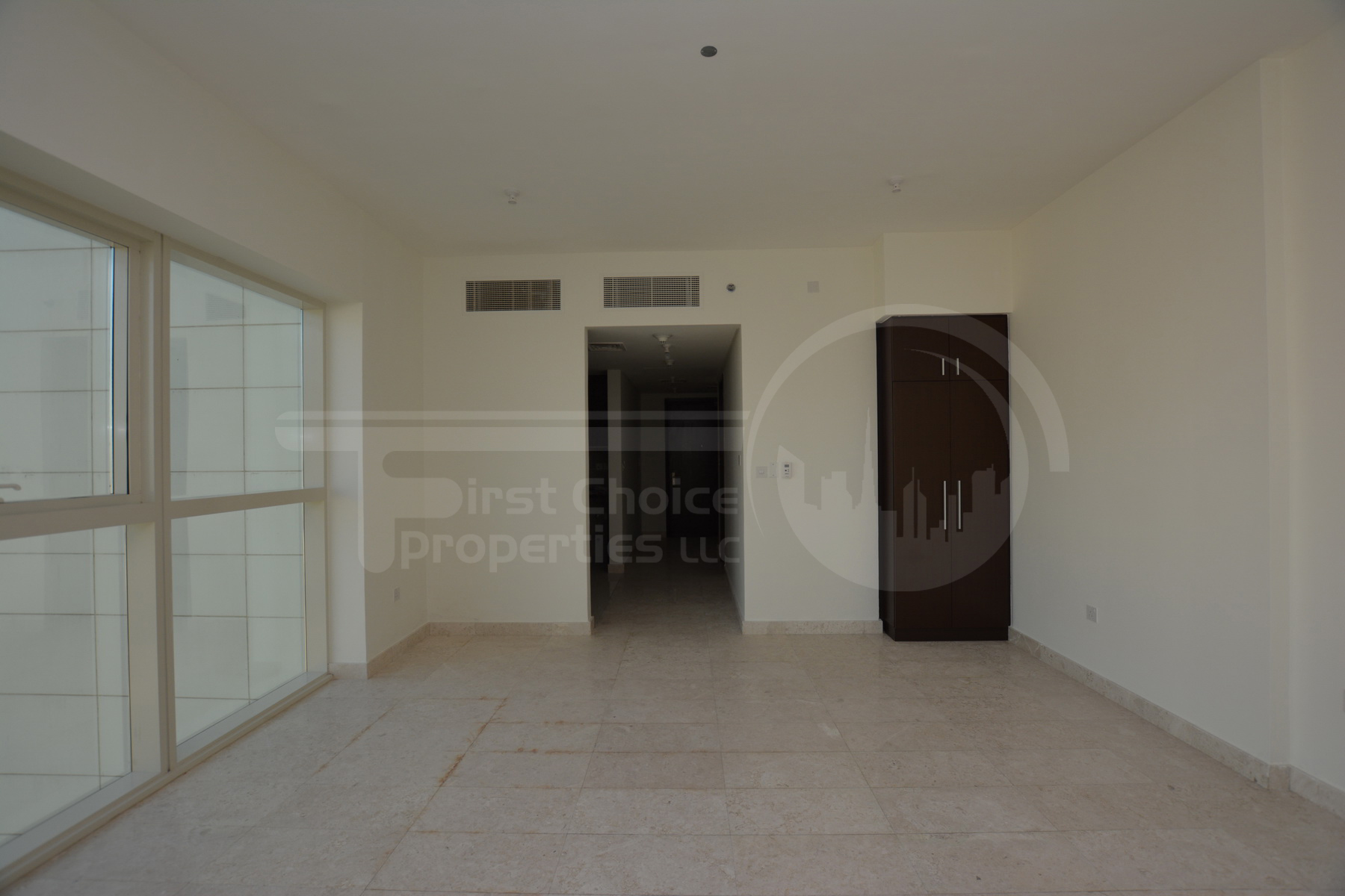 Studio Apartment - UAE - Abu Dhabi - Al Reem Island - Marina Heights. (3).JPG