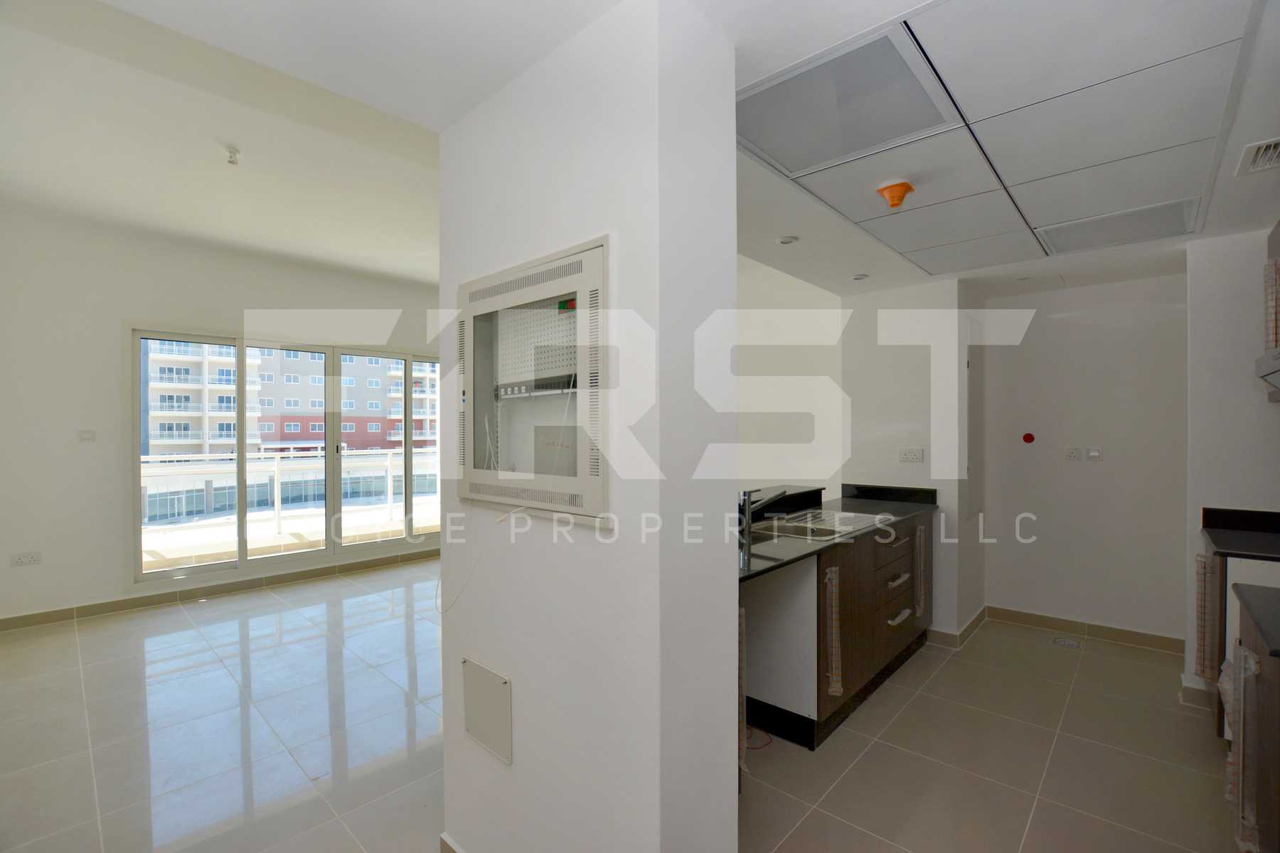 Internal Photo of 1 Bedroom Apartment in Al Reef Downtown Al Reef Abu Dhabi UAEU.A.E (36).jpg