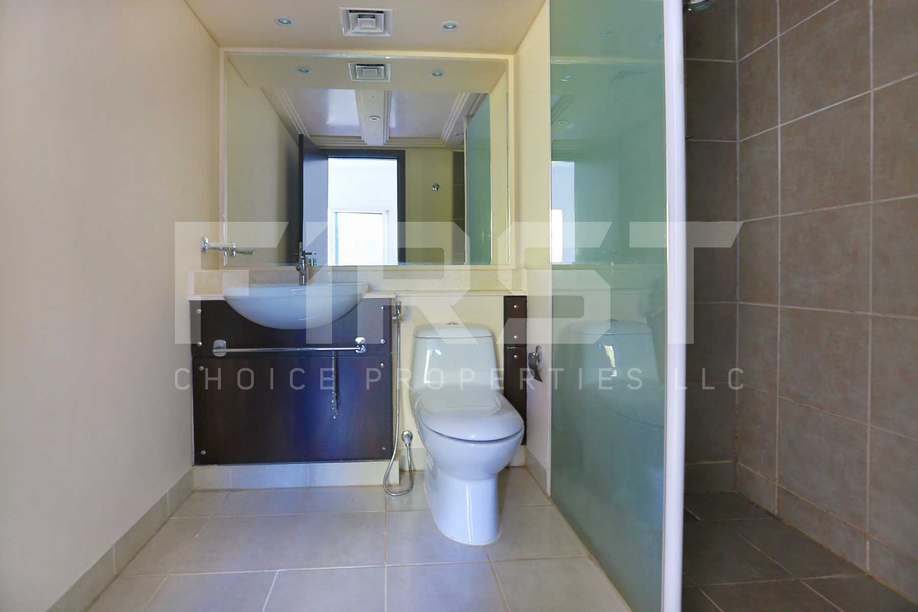 Internal Photo of 2 Bedroom Villa in Al Reef Villas  Al Reef Abu Dhabi UAE 170.2 sq.m 1832 sq.ft (17).jpg