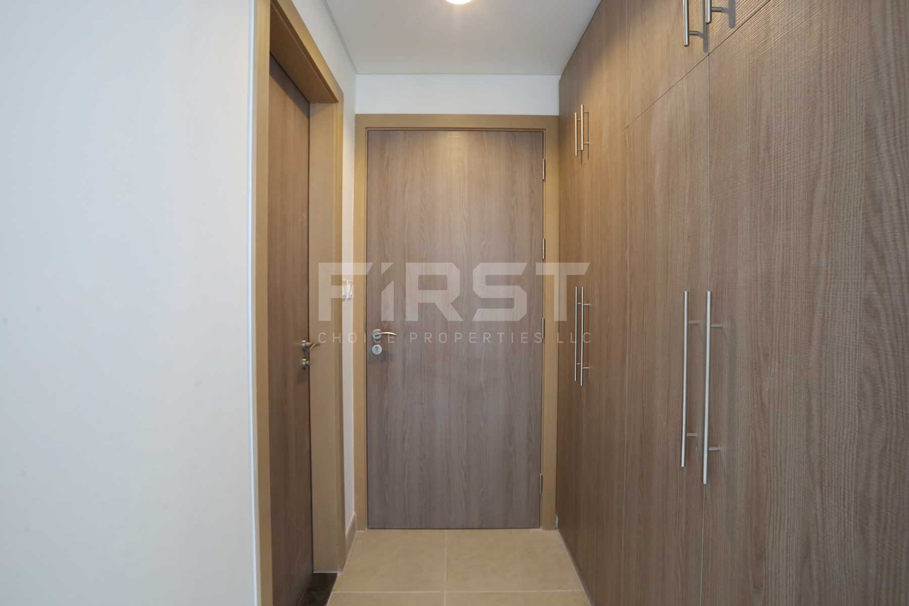 Internal Photo of 2 Bedroom Apartment in Soho Square Residences in Saadiyat Island Abu Dhabi UAE (12).jpg