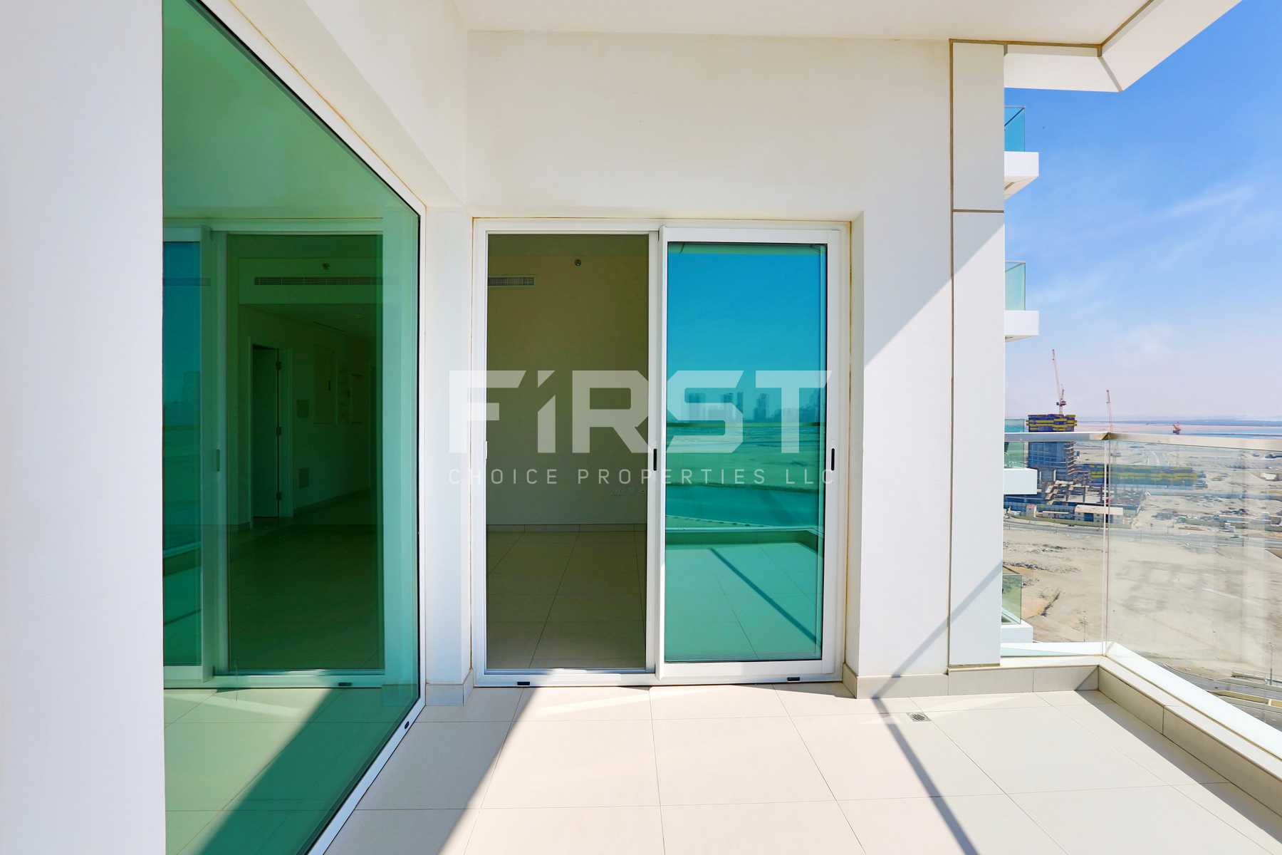 Internal Photo of 3 Bedroom Apartment in Amaya Towers Shams Abu Dhabi Al Reem Island Abu Dhabi UAE (18).jpg