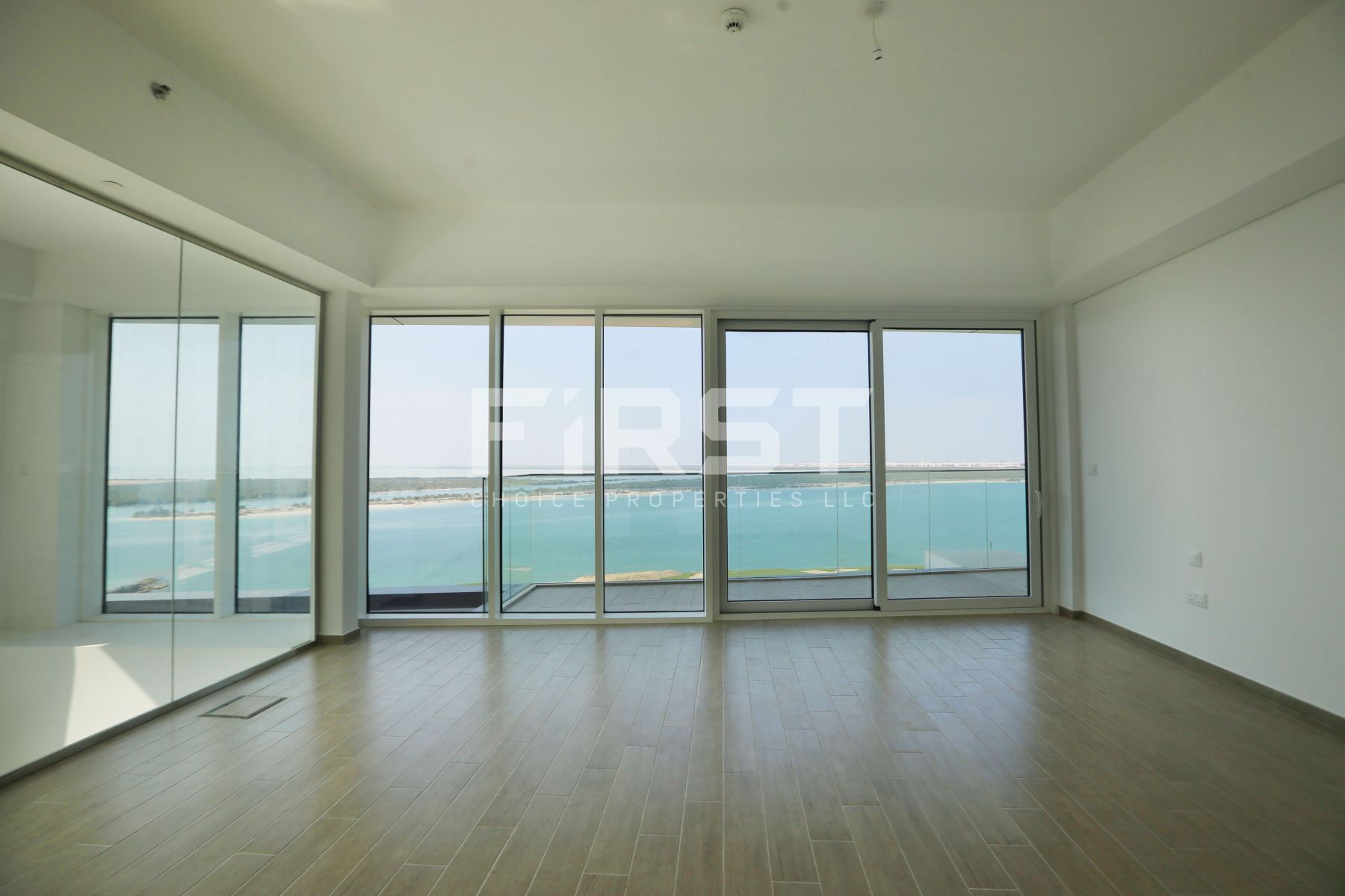 Internal Photo of 3 Bedroom  Apartment in Mayan Yas Island Abu Dhabi UAE (3).jpg