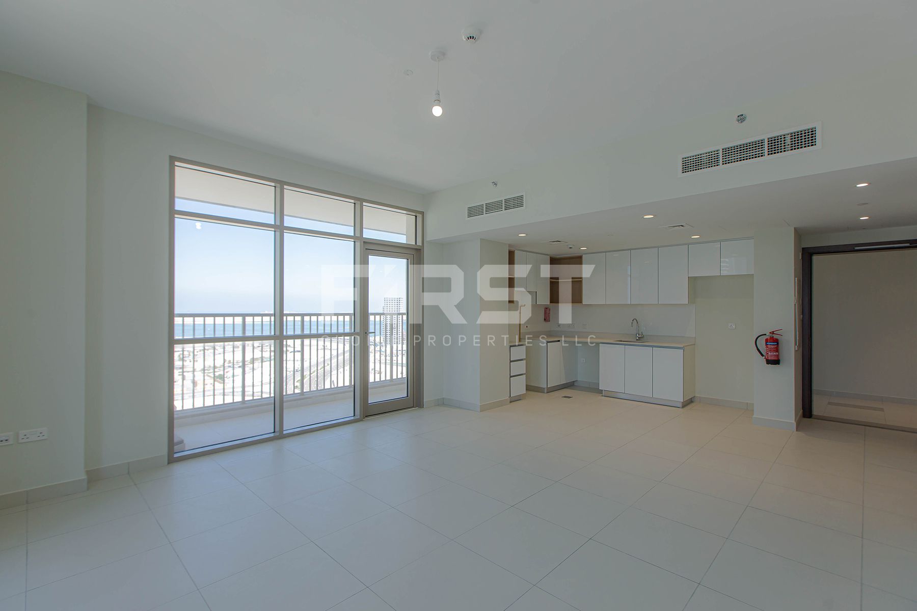 Internal Photo of 2 Bedroom Apartment in Reflection Shams Abu Dhabi Al Reem Island Abu Dhabi UAE (2).jpg