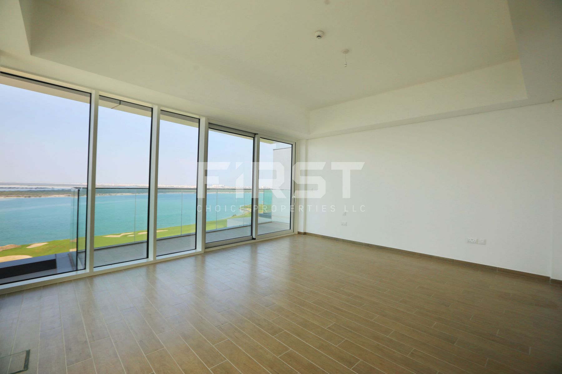 Internal Photo of 3 Bedroom  Apartment in Mayan Yas Island Abu Dhabi UAE (2).jpg